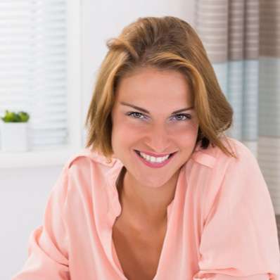 Nadine, 35